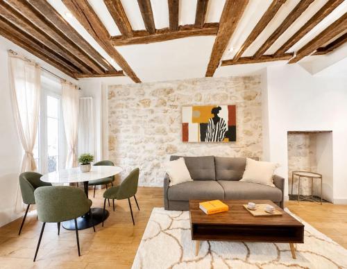 Spacious family flat - Le Marais
