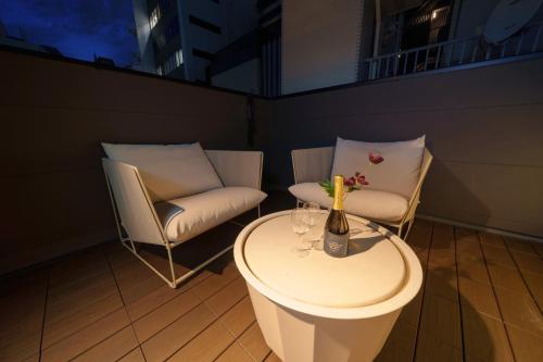 Shinjuku Yotsuya PRIME - New Entire House 1 min to Station