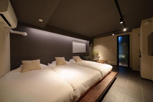 Shinjuku Yotsuya PRIME - New Entire House 1 min to Station