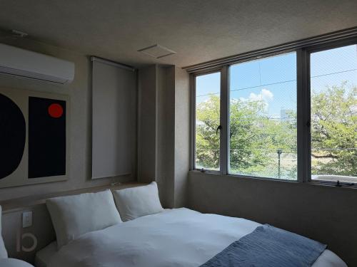 b hotel WAKO Kawamoto BLD