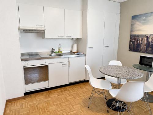 Charming studio in the city centre - Art 14