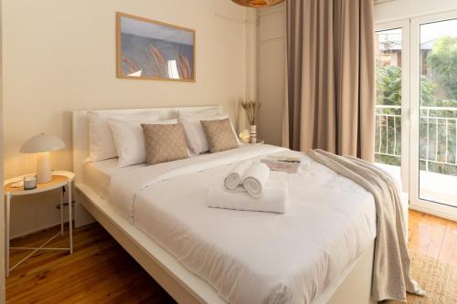 City Charm - Stylish 3BR