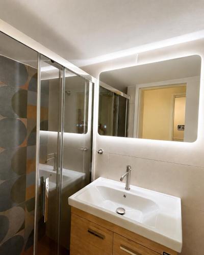 Cosy Apartment in Athens near Evangelismos Station