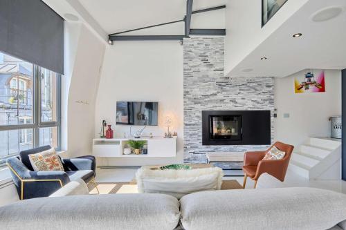 Duplex Center of Paris by Studio prestige