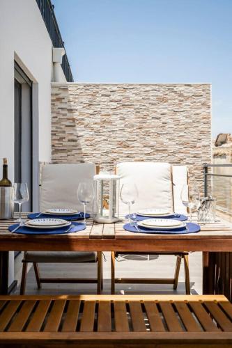 A 3 min a Pé do Cais, Piscina, Terraço BBQ 18m²