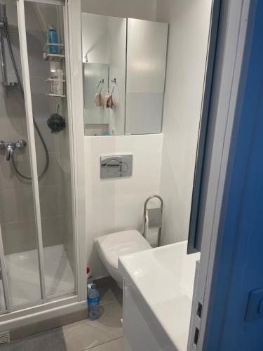 Bright and cozy studio 30mn from Avenue Niel