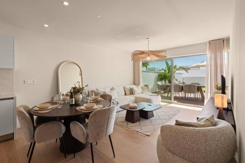 ISEA Estepona 3BR Apt. with Pool, Gym and Near Beach