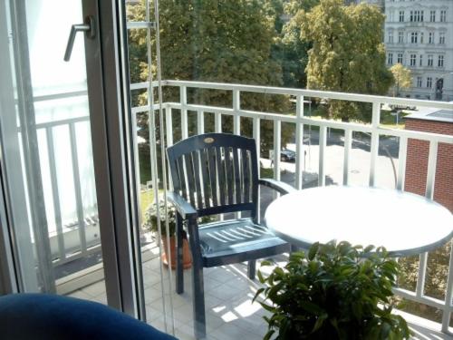 
A balcony or terrace at TopDomizil Apartments Berlin Mitte
