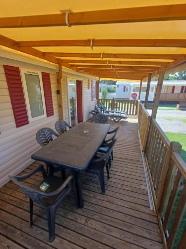 Mobil-home 3 chambres 8 personnes