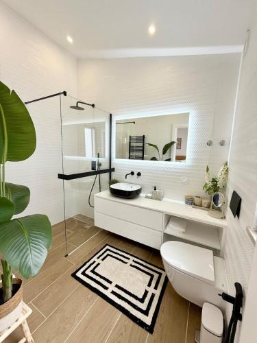 Luxury Townhouse with Garden Cascais Historic Center