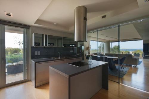 The Vouliagmeni Residence