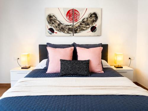 Spacious and comfortable with balcony in Valencia