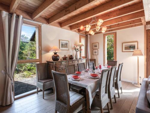 Chalet contemporain 3* proche pistes, 6 chambres pour 12 personnes