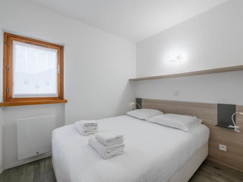 Appartement avec terrasse au centre, parking, 4 pers. - FR-1-343-272