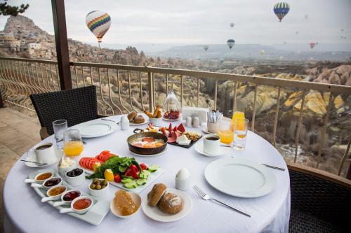 Mad på hotellet eller i nærheden