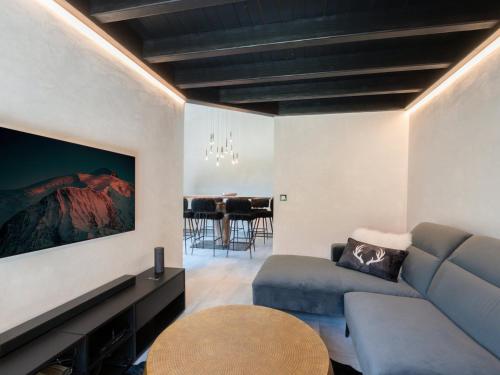 Demi-chalet familial à Chamonix - 8 pers, parking, WiFi