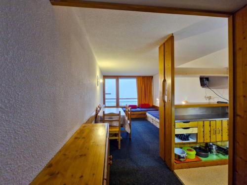 Studio 5 pers, skis aux pieds, près commerces, animaux admis, Arc 1800 - FR-1-411-243