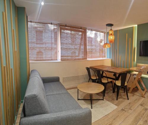 PASTORELLI DROITE - Appartement central Nice 6P