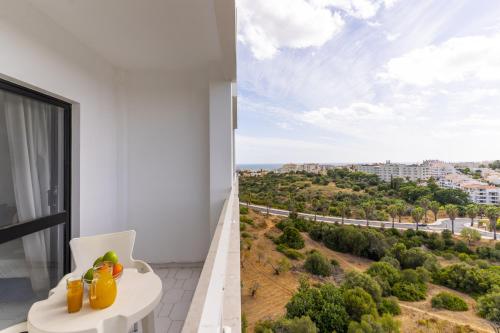 #425 Cozy Getaway in Albufeira W Shared Pools