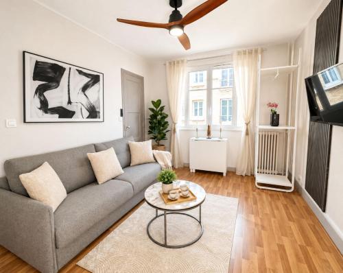 Porte de Versailles - Executive studio with lift