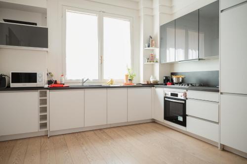 Milano Central Stay • M4 California
