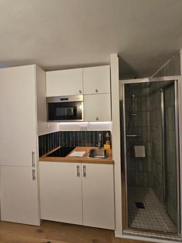 Emily in Paris - Panthéon - Luxembourg - Studio