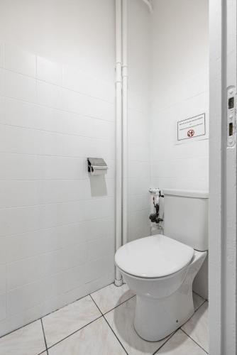Arc de Triomphe-Bail Mobilité-1 large bedroom