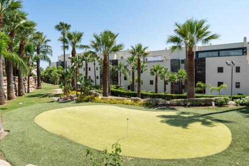 5-Star Resort Retreat Near Puerto Banús Marbella