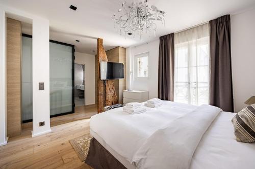 Apartment #2 Bedrooms #Place des Vosges #Paris03