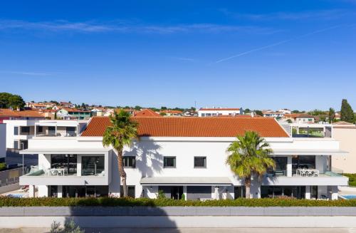 Villa Fasana-Apartment 4 by Vivi Rent