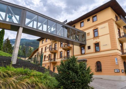 Thermenhotel Krone - inklusive Felsentherme