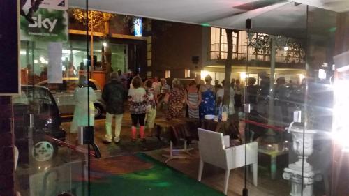 Επισκέπτες που μένουν στο Hotel Pecci
