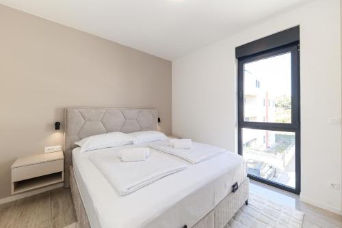 Azure Vista by Belmont Realty