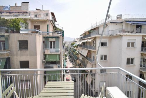 Ifigenia and Evrdiki Apts near Acropolis-Koukaki by GHH