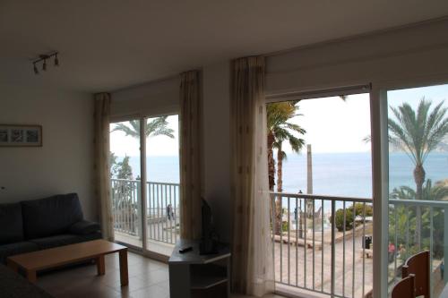 Alameda Apartments photo 18