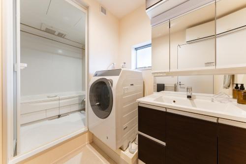 Spacious 3BR Family Suite Ebisu Roppongi Shirokane Max8
