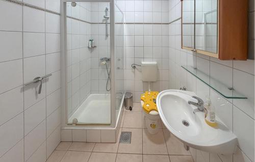 Gorgeous Apartment In Rab With Wifi