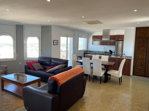 Magnífico apartamento con vistas al mar en Roses