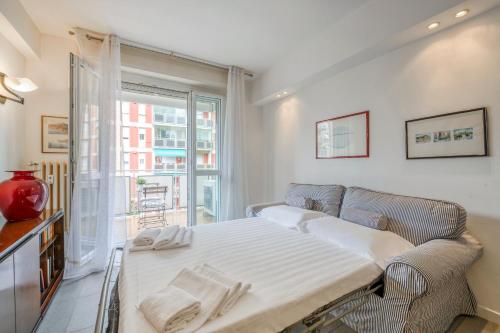 Alcuino, 5 Between Fiera Milano and CityLife