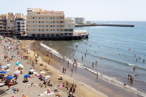 CHL Casa Arthur, ático en El Médano cerca de la playa