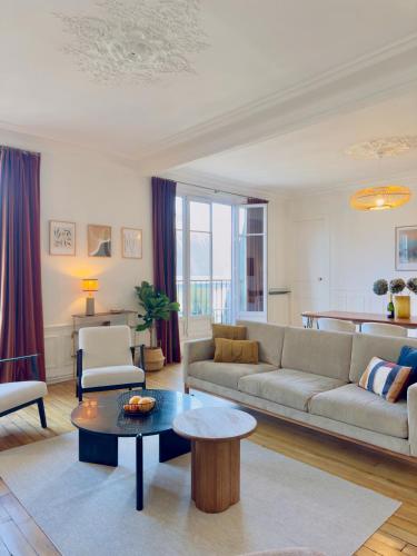 Spacious Apartment Louvre AC 3 Bedrooms
