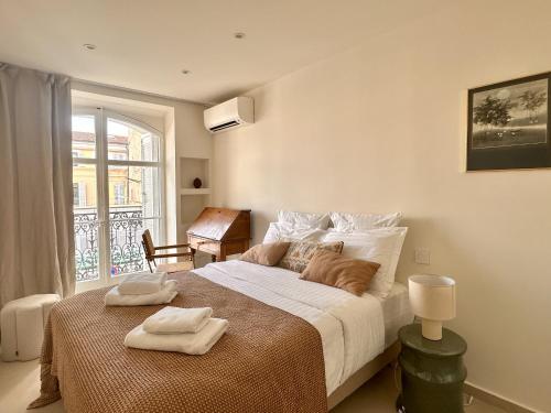 Nadia 3BDR-3Bath 5min Palais