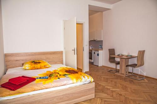 Kuchyň nebo kuchyňský kout v ubytování Beautiful Central Apartment Thámova
