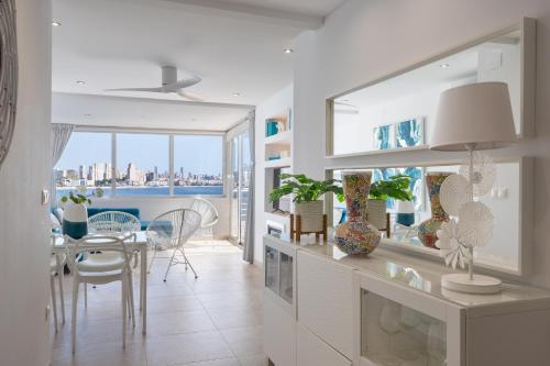 Benidorm primera linea playa poniente El Velero