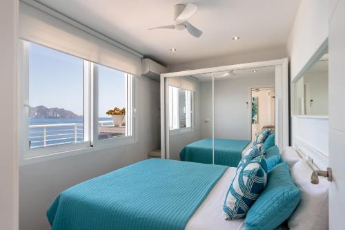 Benidorm primera linea playa poniente El Velero