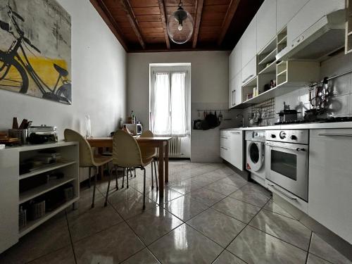 Casa De Sanctis Milano Navigli
