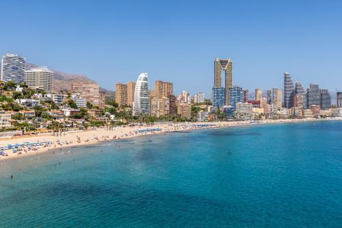Benidorm primera linea playa poniente El Velero