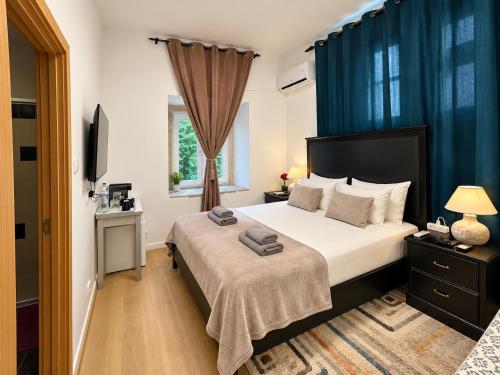 Happy Holiday Sintra Guesthouse & Breakfast