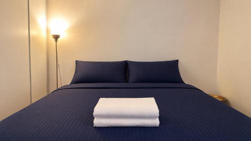 Boutique 1 Bedroom Apartment in Central Paris 2