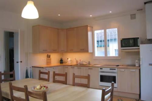 Large family villa 50m from the beach